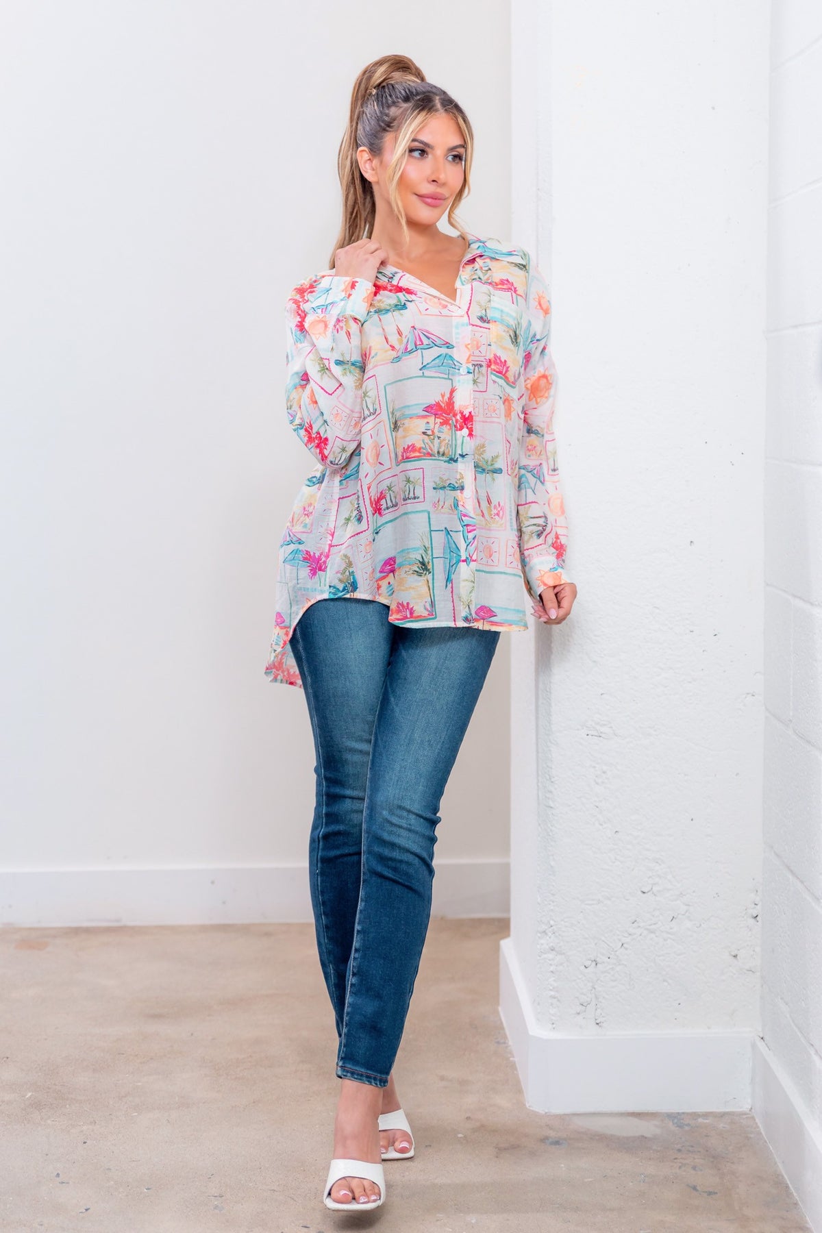 Jasmine Vacation Button Up Top