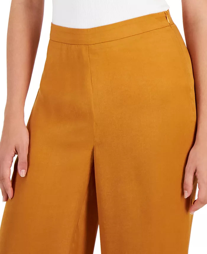 Celine Pant