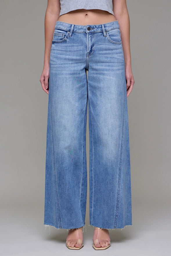 Nori Medium Light Forward Seams 32" Inseam Midrise Wide Leg