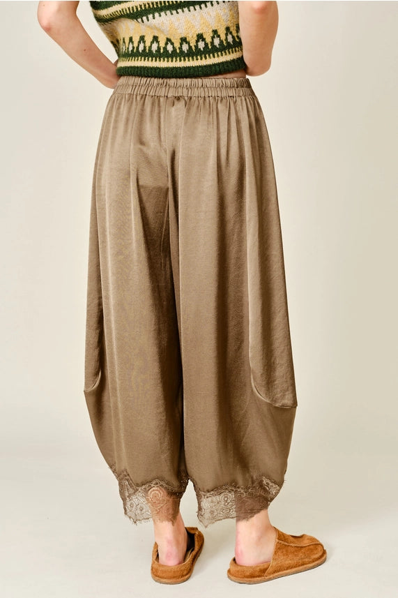 Chloe Pants