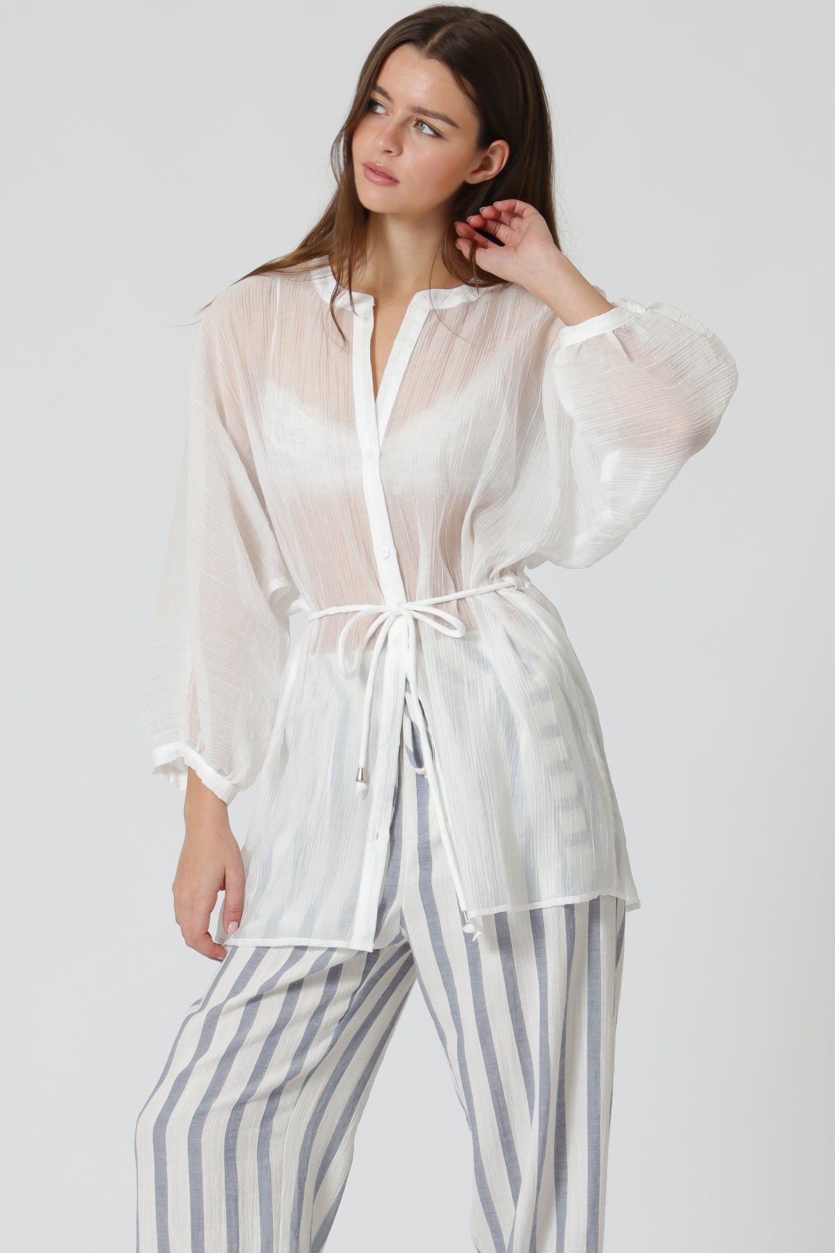 Veronika Cover-up