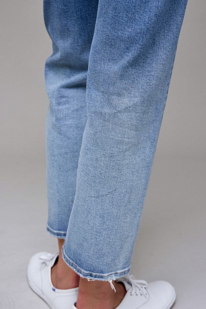 Tracey Medium Dark Jeans