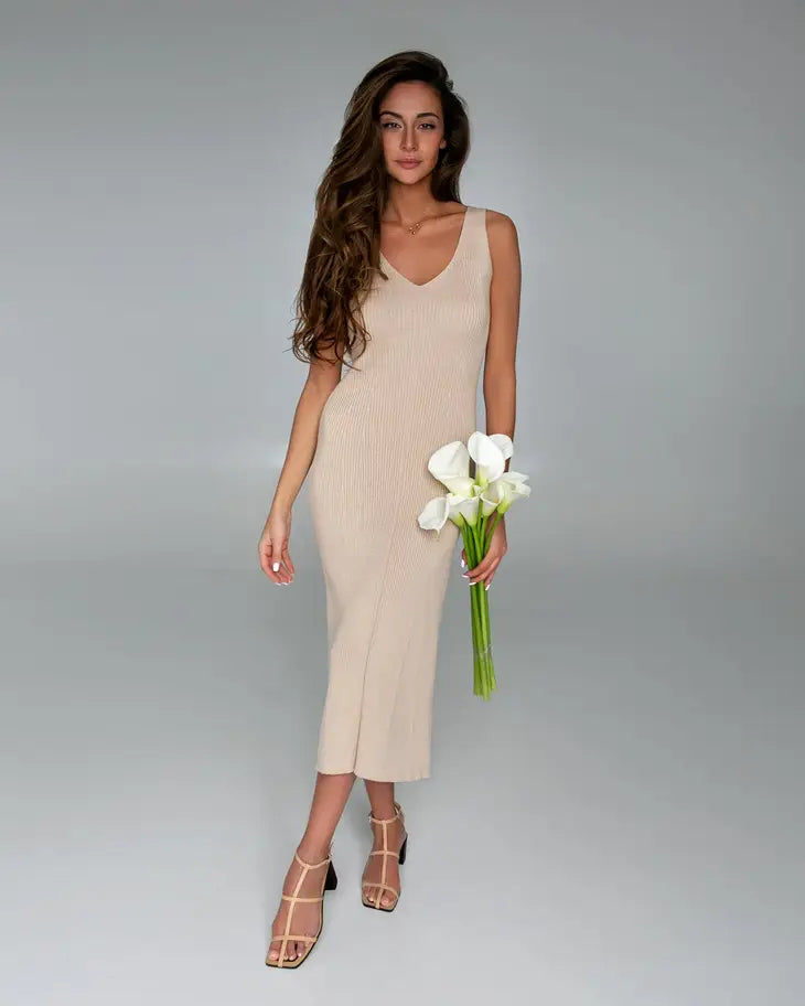 V-neck Lilia Dress