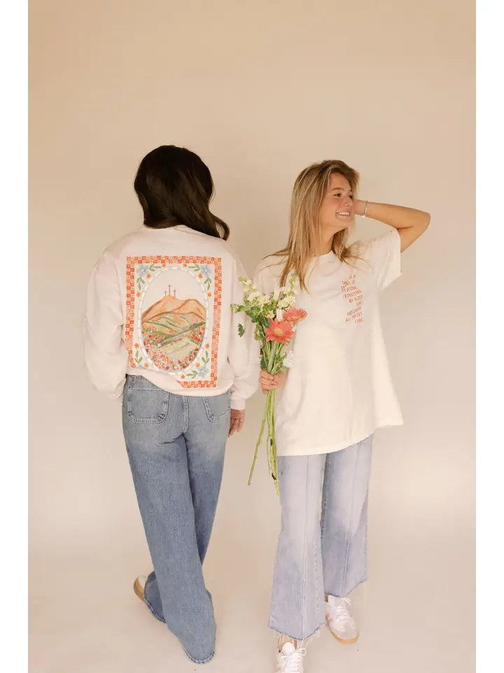 Praising My Risen King Graphic Tee