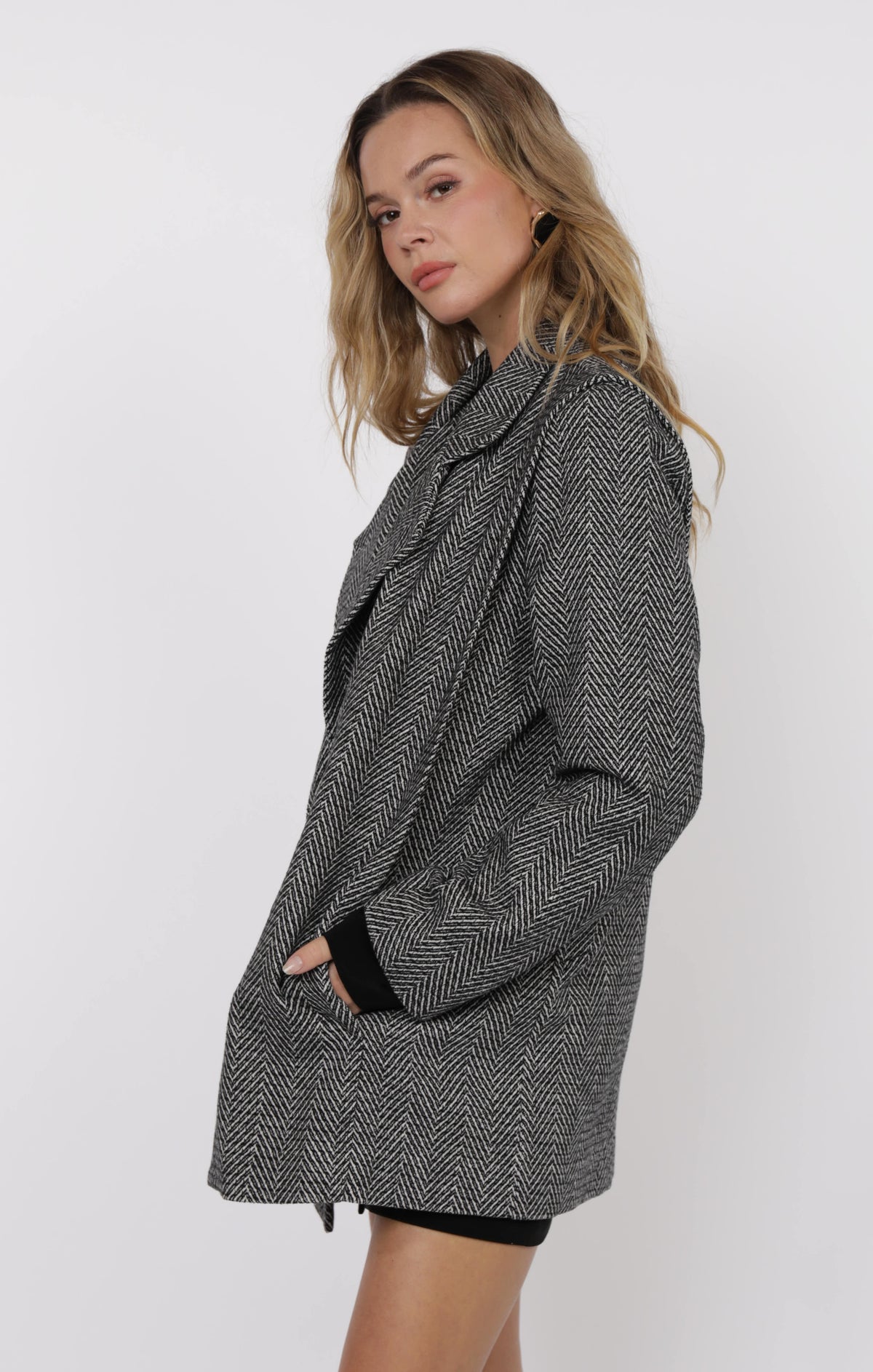 Winslet Shoulder Pleat Blazer